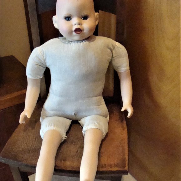 Vintage Porcelain w/Cloth Body Baby Doll Hobbyist/Unmarked - Picture 6 of 13